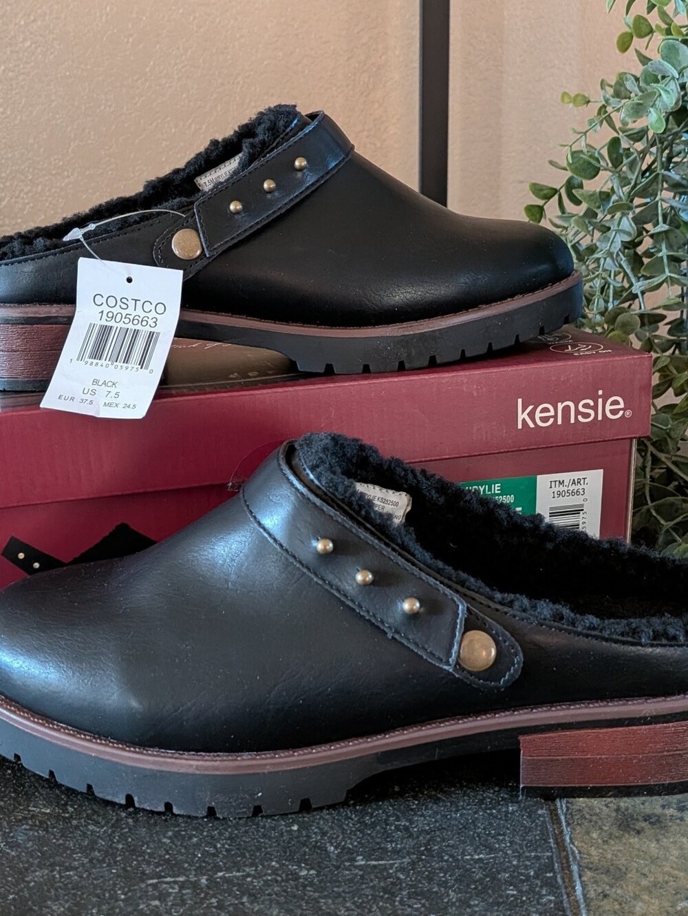 NWT! Kensie Women's Wrylie Lined Clogs - SIZE US 7.5 -BLACK